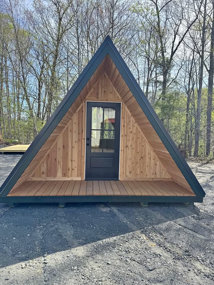 Cabins by Horizon Building Co.